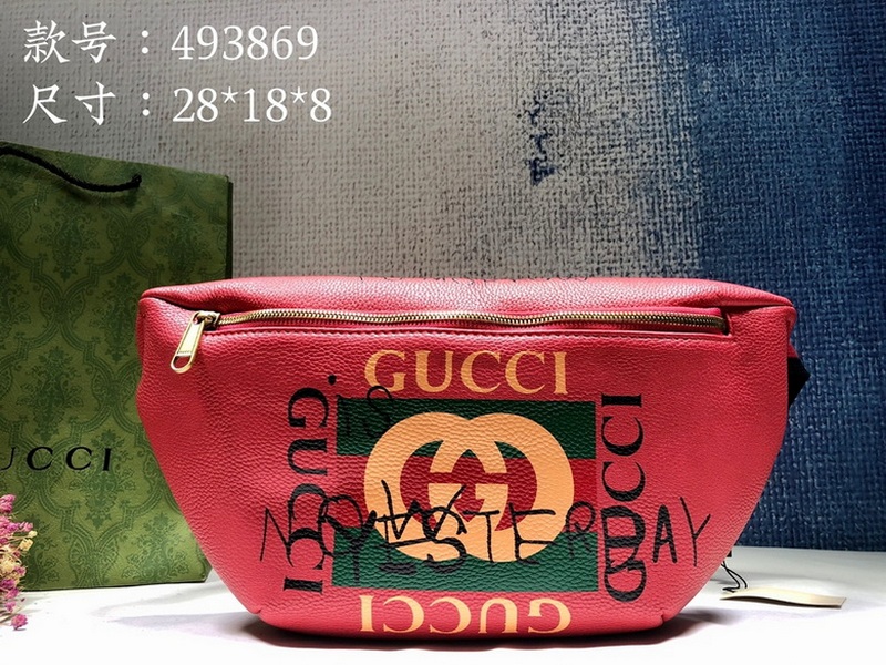 Gucci Handbags 897